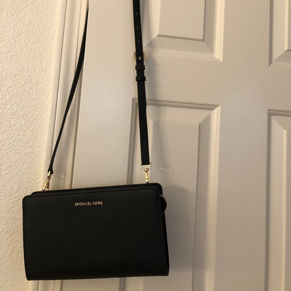 NEW MICHAEL KORS Jet Set Saffiano Leather Crossbdy